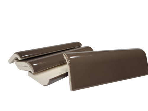 Piastrella ceramica marrone
